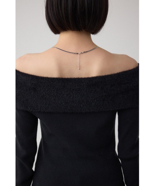 AZUL by moussy(アズールバイマウジー)の「シャギーコンビオフショルダーニット(ニット/セーター・レディース・ブラウン/ボルドー/アイボリー/ブラック・FREE)」の22枚目の写真