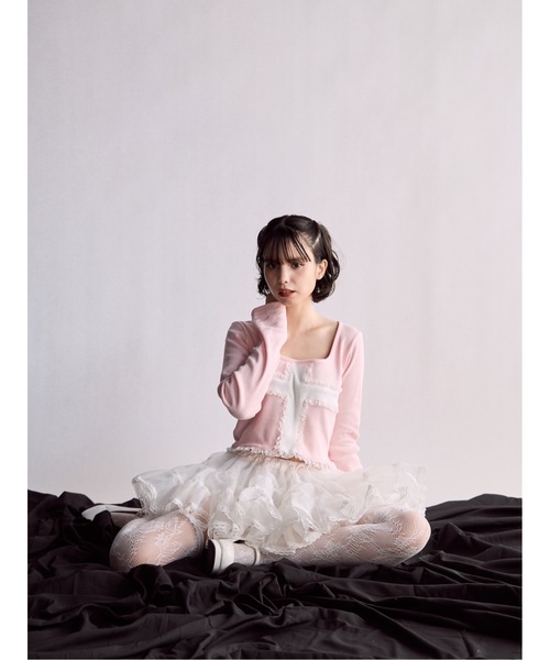 lilLilly（リルリリー）の「クロスレースリブトップス（Tシャツ/カットソー・レディース・ブラック/ホワイト/ピンク・FREE）」の18枚目の写真