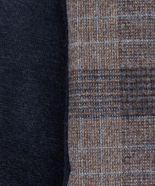 COMME CA ISM（コムサイズム）の「ツィード調ファブリック ショート マフラー（マフラー・メンズ・ダークブラウン系/ブラック系その他/グレー系その他・FREE）」の5枚目の写真