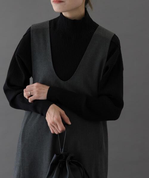 FORK&SPOON(フォークアンドスプーン)の「FORK&SPOON ワイドリブハイネックニット(ニット/セーター・レディース・ブラック/グレー系その他/ブルー/オフホワイト・1)」の2枚目の写真