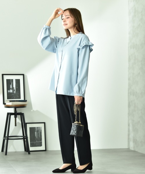 INTERPLANET（インタープラネット）の「パウダーデシンアームフリル長袖ブラウス（シャツ/ブラウス・レディース・オフホワイト/サックスブルー/ブラック・FREE）」の19枚目の写真