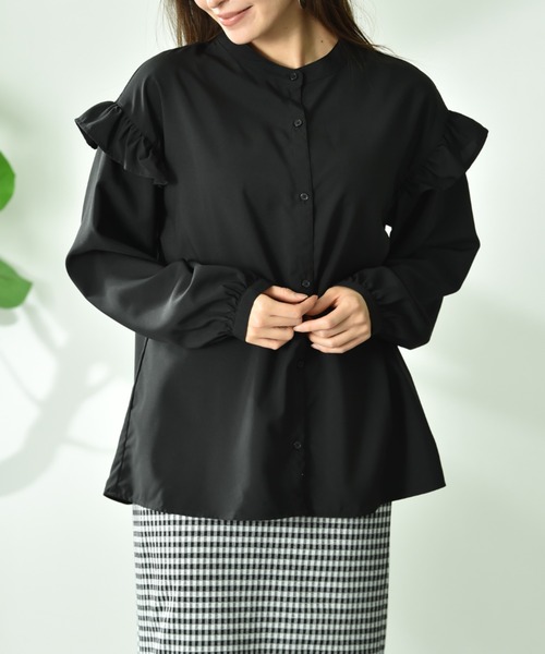 INTERPLANET（インタープラネット）の「パウダーデシンアームフリル長袖ブラウス（シャツ/ブラウス・レディース・オフホワイト/サックスブルー/ブラック・FREE）」の14枚目の写真