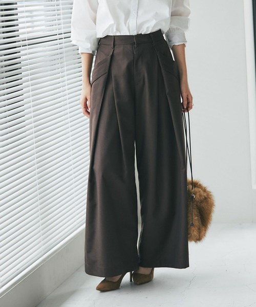 &. NOSTALGIA（アンドドットノスタルジア）の「フラップ付きタックワイドパンツ（その他パンツ・レディース・ブラック/ブラウン・M）」の3枚目の写真