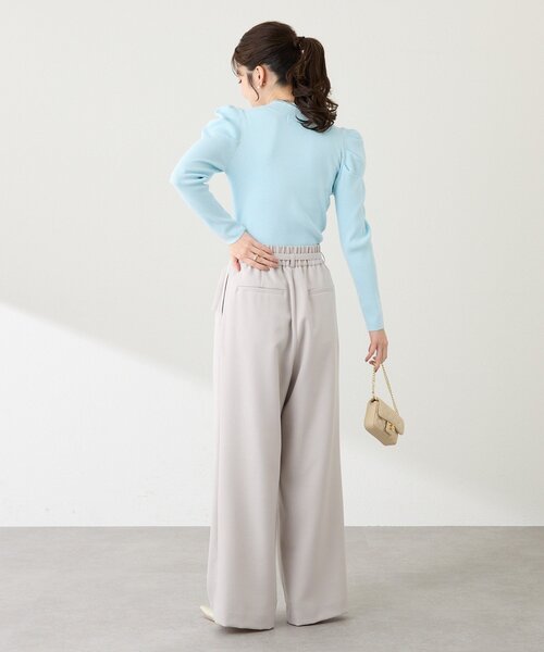 La boutique BonBon（ラブティックボンボン）の「【今すぐお届け！】ベルト付きワイドパンツ（スラックス・レディース・グレイッシュベージュ/オフホワイト/ネイビー・36/38/34）」の17枚目の写真