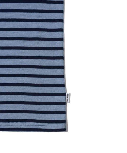 YOUHEE(ユヒ)の「EYELET STRIPE LONG SLEEVE BLUE(Tシャツ/カットソー・レディース・その他・FREE)」の4枚目の写真