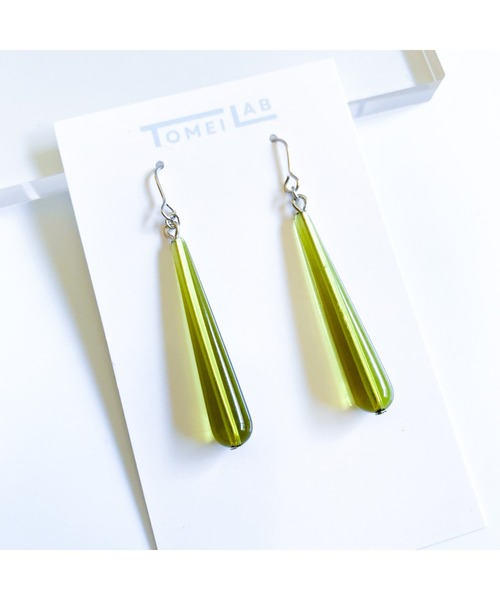 tone(トーン)の「【TOMEI LAB】ドロップ シンプル ピアス(MA)(ピアス(両耳用)・レディース・ブルー系その他/ライトオリーブ/その他・FREE)」の2枚目の写真