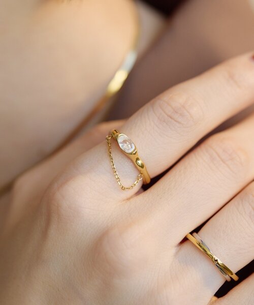ear PAPILLONNER（イアパピヨネ）の「《金属アレルギー対応/ステンレス》フロントチェーンリング（リング・レディース・ゴールド/シルバー・ONE SIZE）」の18枚目の写真