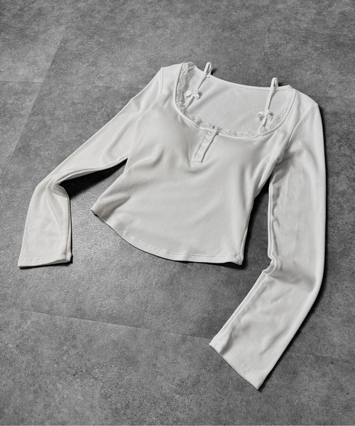 jiasecond.(ジアセカンド)の「【jiasecond.】カップ付きプチリボントップス / トップス カットソー Tシャツ 長袖 コンパクト クロップド ショート リボン ストラップ カップ付き ホワイト ブラック ZOZOTOWN限定(Tシャツ/カットソー・レディース・ブラック/ホワイト・FREE)」の22枚目の写真