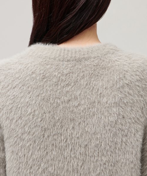 MUSINSA STANDARD WOMAN(ムシンサスタンダードウーマン)の「レディースファジークルーネックニット【ウォームグレー】(ニット/セーター・レディース・その他・X-SMALL/MEDIUM/LARGE/SMALL)」の5枚目の写真