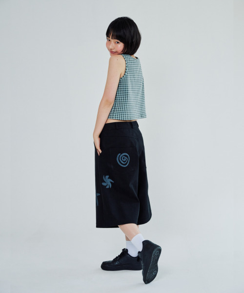 ITZAVIBE（イッザバイブ）の「DOODLE BERMUDA PANTS（その他パンツ・レディース・その他・MEDIUM/LARGE）」の3枚目の写真