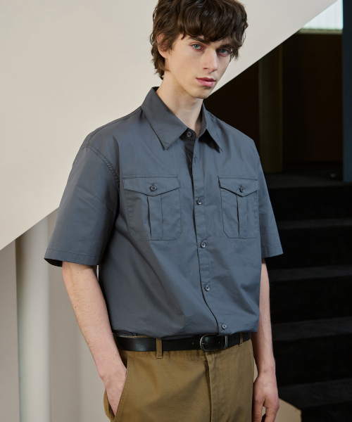 DRAW FIT（ドローフィット）の「ペーパーコットンアレックスハーフシャツ[D.GREY]（シャツ/ブラウス・メンズ・その他・MEDIUM/LARGE/X-LARGE）」の2枚目の写真