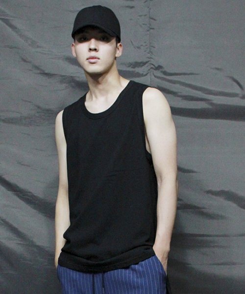 DEMARC(ドゥマーク)の「スリーブレスロングレイヤースリットTシャツブラック(Tシャツ/カットソー・メンズ・その他・MEDIUM/LARGE)」の2枚目の写真