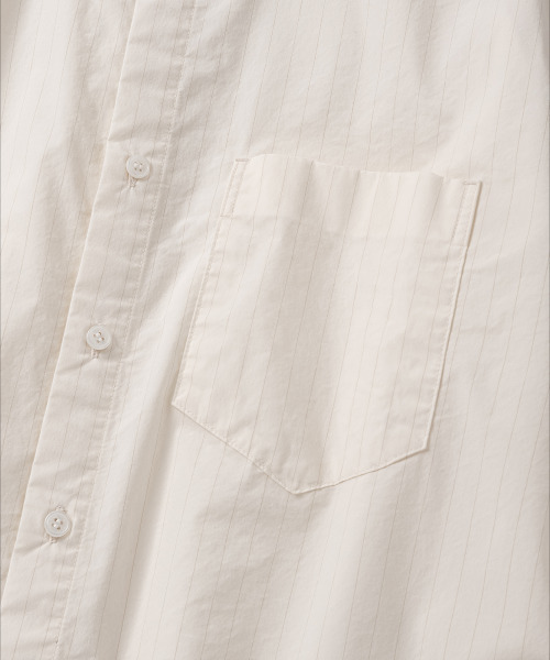 NONBLANK(ノンブランク)の「ルーズフィットストライプシャツ_BUTTER(シャツ/ブラウス・メンズ・ライトイエロー・MEDIUM/LARGE/X-LARGE)」の5枚目の写真