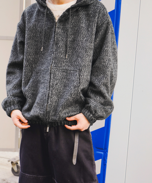 JOINT WORKS(ジョイントワークス)の「シャギー ジップフーディー / Shaggy Zip Hoodie(ブルゾン・メンズ・チャコールグレー/レッド・LARGE/MEDIUM)」の5枚目の写真