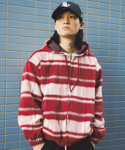 JOINT WORKS(ジョイントワークス)の「シャギー ジップフーディー / Shaggy Zip Hoodie(ブルゾン・メンズ・チャコールグレー/レッド・LARGE/MEDIUM)」の14枚目の写真