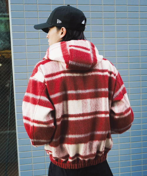 JOINT WORKS(ジョイントワークス)の「シャギー ジップフーディー / Shaggy Zip Hoodie(ブルゾン・メンズ・チャコールグレー/レッド・LARGE/MEDIUM)」の15枚目の写真