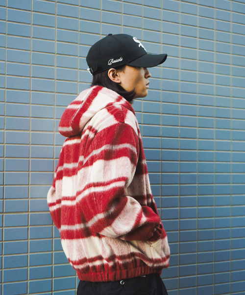 JOINT WORKS(ジョイントワークス)の「シャギー ジップフーディー / Shaggy Zip Hoodie(ブルゾン・メンズ・チャコールグレー/レッド・LARGE/MEDIUM)」の17枚目の写真