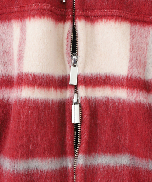 JOINT WORKS(ジョイントワークス)の「シャギー ジップフーディー / Shaggy Zip Hoodie(ブルゾン・メンズ・チャコールグレー/レッド・LARGE/MEDIUM)」の22枚目の写真
