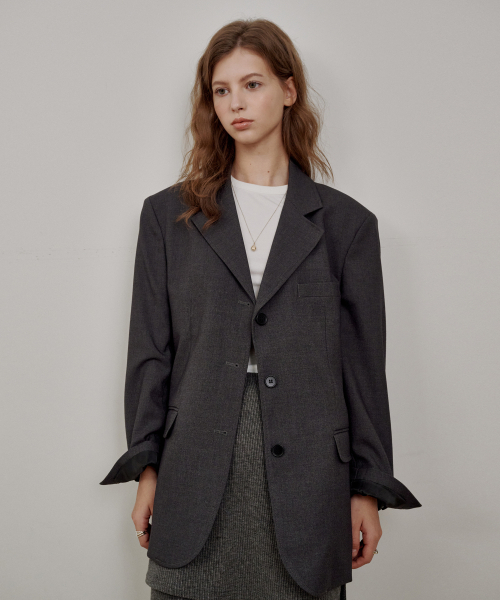 LOSSYROW(ロッシロー)の「Loose Fit Tailored Jacket Charcoal(テーラードジャケット・レディース・チャコール・FREE)」の4枚目の写真