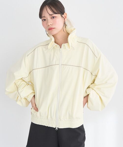 earth music&ecology(アースミュージックアンドエコロジー)の「パイピングブルゾン(ブルゾン・レディース・ブラック/ドット/ライトイエロー・FREE)」の3枚目の写真