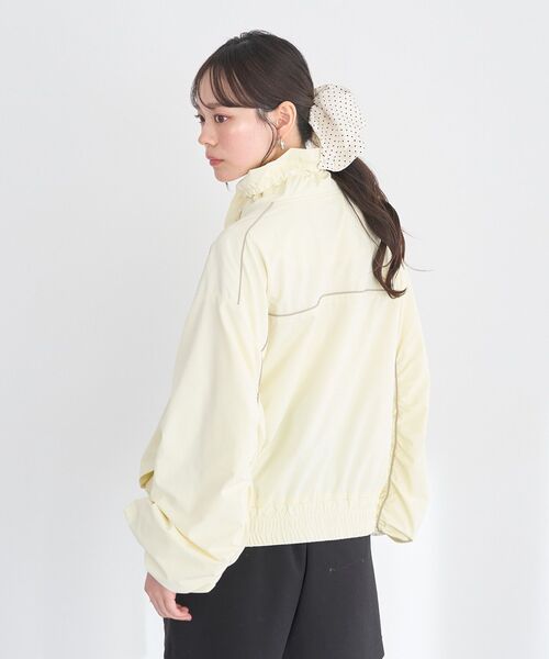 earth music&ecology(アースミュージックアンドエコロジー)の「パイピングブルゾン(ブルゾン・レディース・ブラック/ドット/ライトイエロー・FREE)」の21枚目の写真