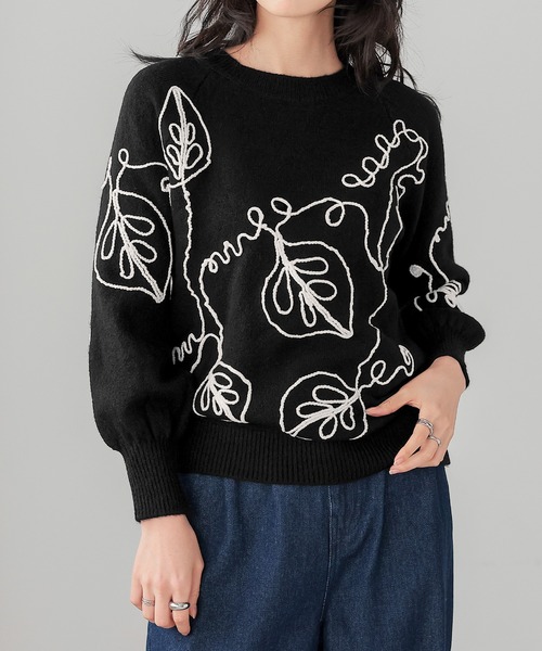 itto...（イット）の「華やかリーフコード刺繍ニット（ニット/セーター・レディース・杢グレー/ブラック・M-L）」の12枚目の写真