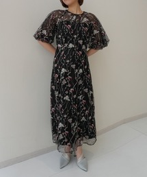 フローラル刺繍シアードレス