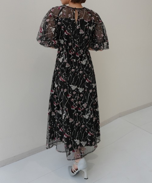 Jolie et Jolie（ジョリーエジョリー）の「フローラル刺繍シアードレス（ドレス・レディース・ブラック/イエロー/ネイビー/ピンク・M/L）」の14枚目の写真