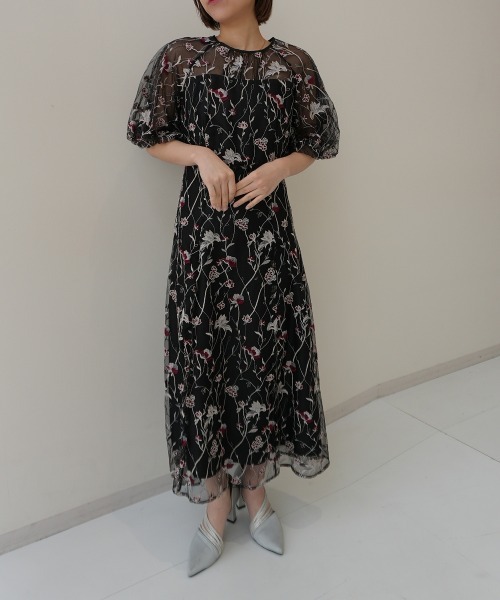 Jolie et Jolie（ジョリーエジョリー）の「フローラル刺繍シアードレス（ドレス・レディース・ブラック/イエロー/ネイビー/ピンク・M/L）」の12枚目の写真
