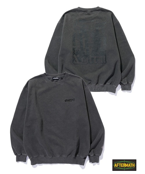 AFTERMATH(アフターマス)の「XLARGE×AFTERMATH CREWNECK SWEATSHIRT(スウェット・メンズ・グリーン/ブラック・S/XL/L/M)」の2枚目の写真