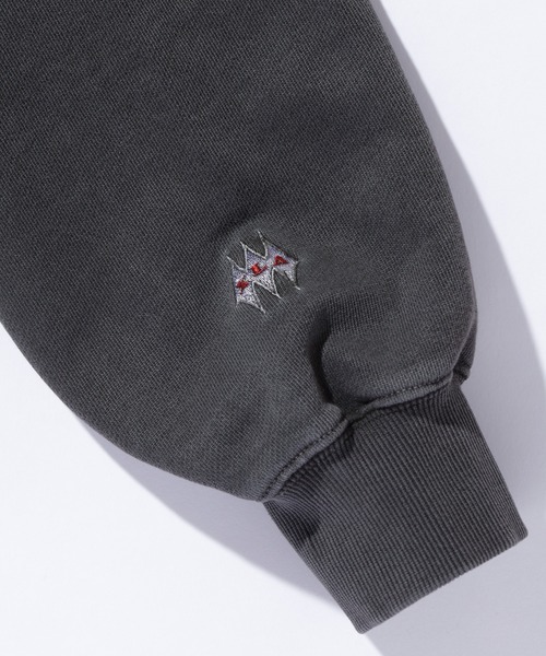 AFTERMATH(アフターマス)の「XLARGE×AFTERMATH CREWNECK SWEATSHIRT(スウェット・メンズ・グリーン/ブラック・S/XL/L/M)」の16枚目の写真