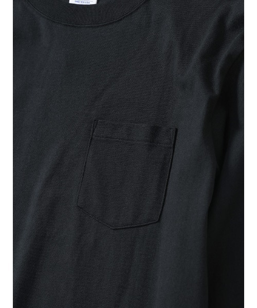 Champion(チャンピオン)の「Champion (チャンピオン) USAコットン 無地 ポケット付き クルーネック 長袖 Tシャツ(Tシャツ/カットソー・メンズ・ネイビー/ホワイト/ブラック・L/M/LL)」の11枚目の写真