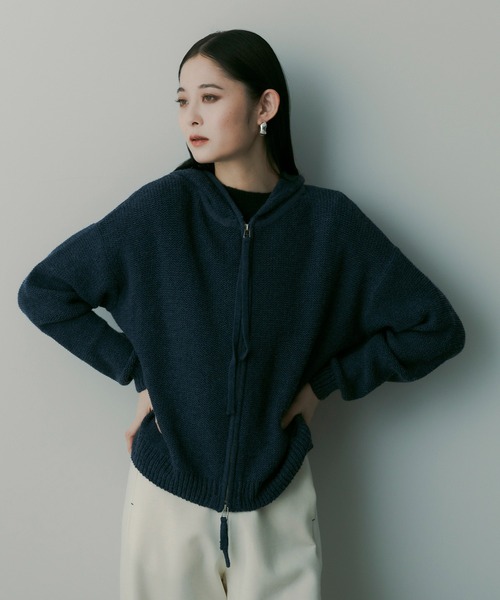 SERENO(セレーノ)の「Wジップニットフーディー(カーディガン/ボレロ・レディース・ホワイト/ネイビー・ONESIZE)」の16枚目の写真