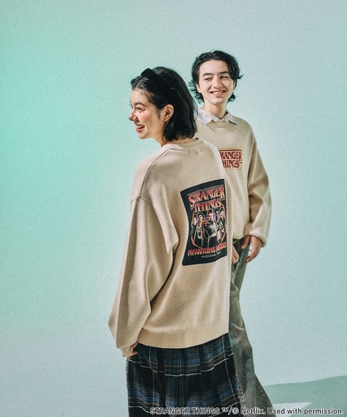 ニコアンド STRANGER THINGS コラボジャカードニットプルオーバー