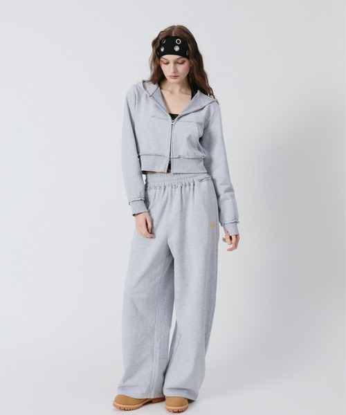 BENUA(ベヌア)の「BN curved sweatpants/BN カーブスウェットパンツ(スウェットパンツ・レディース・カーキ/グレー・LARGE/MEDIUM)」の18枚目の写真