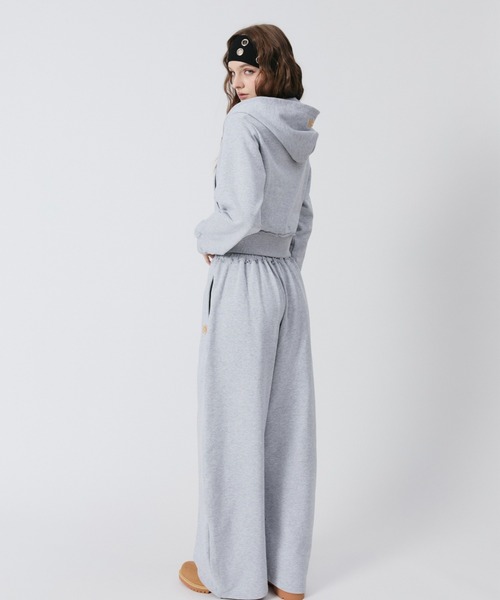 BENUA(ベヌア)の「BN curved sweatpants/BN カーブスウェットパンツ(スウェットパンツ・レディース・カーキ/グレー・LARGE/MEDIUM)」の21枚目の写真