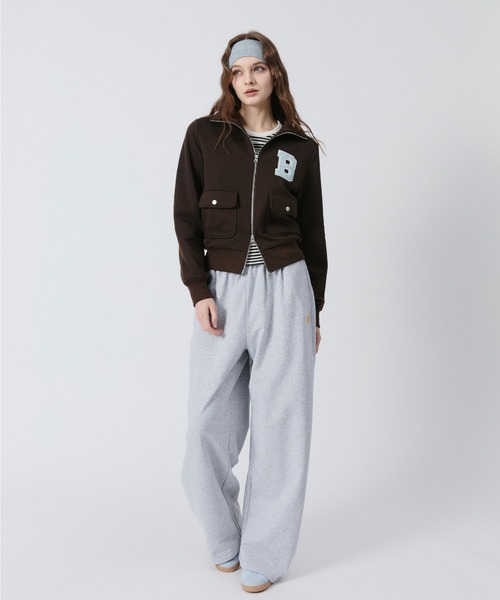 BENUA(ベヌア)の「BN curved sweatpants/BN カーブスウェットパンツ(スウェットパンツ・レディース・カーキ/グレー・LARGE/MEDIUM)」の5枚目の写真