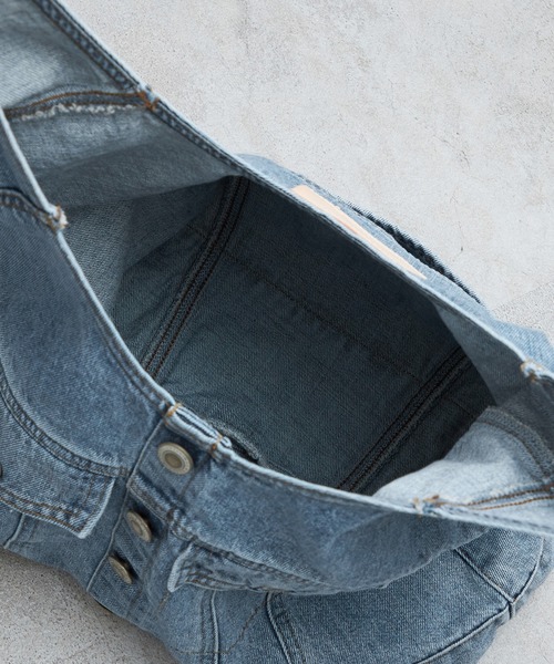 SOMETHING（サムシング）の「【GISELe 4月号掲載】atelier SOMETHING JACKET DETAIL BAG (BIG)/バッグ（トートバッグ・レディース・ブルー・FREE）」の7枚目の写真