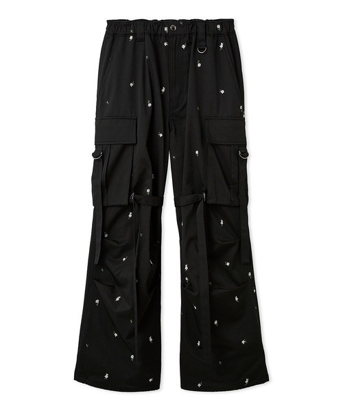 FURFUR(ファーファー)の「【WEB・一部店舗限定カラー】フラワー刺繍カーゴパンツ(その他パンツ・レディース・アイボリー/ブラック/ピンク・F)」の3枚目の写真