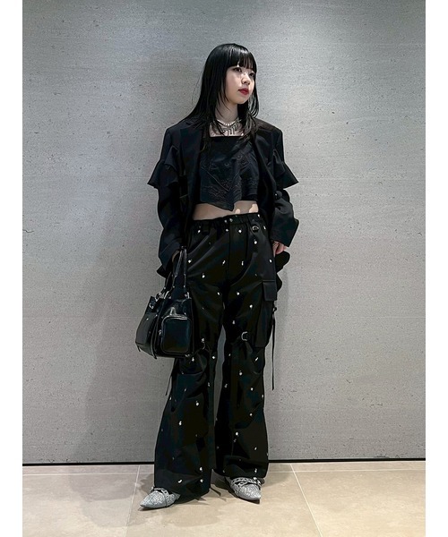 FURFUR(ファーファー)の「【WEB・一部店舗限定カラー】フラワー刺繍カーゴパンツ(その他パンツ・レディース・アイボリー/ブラック/ピンク・F)」の9枚目の写真