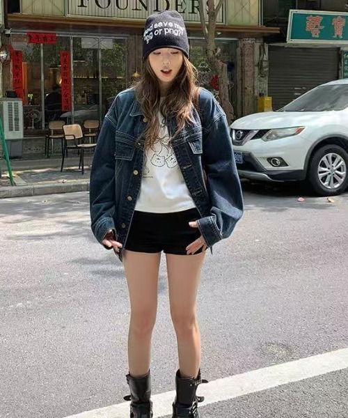 AsRiRe(アスリレイ)の「前リボンプリントトップス(Tシャツ/カットソー・レディース・ホワイト・M)」の3枚目の写真