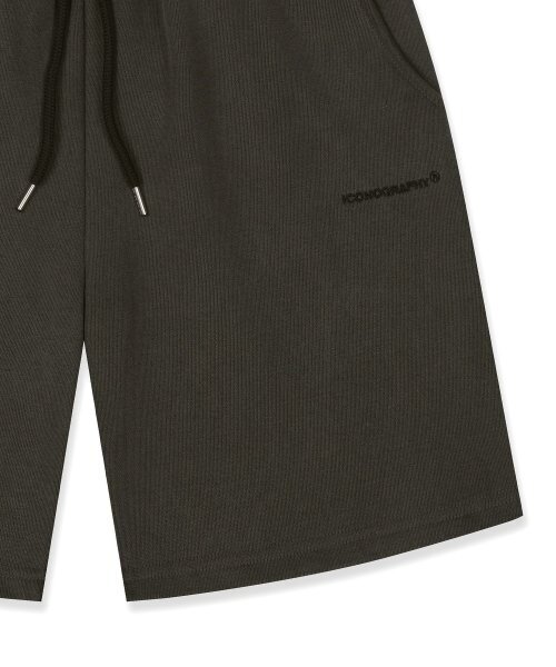 ICONOGRAPHY(アイコノグラフィー)の「オーバーサイズ_トレーニングショーツ ショートパンツ CHCO(その他パンツ・レディース・チャコール・L/M/S)」の2枚目の写真
