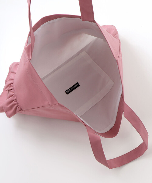 BeBe（ベベ）の「花柄切り替えフリルレッスンバッグ（トートバッグ・キッズ・ピンク/ブルー・FREE）」の10枚目の写真