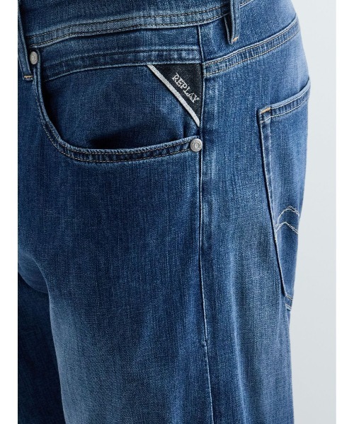 REPLAY(リプレイ)の「スリムストレートフィットGROVER 超軽量デニム(デニムパンツ・メンズ・ブルー・W28xL32/W36xL32/W34xL32/W33xL32/W32xL32/W31xL32/W30xL32/W29xL32)」の5枚目の写真