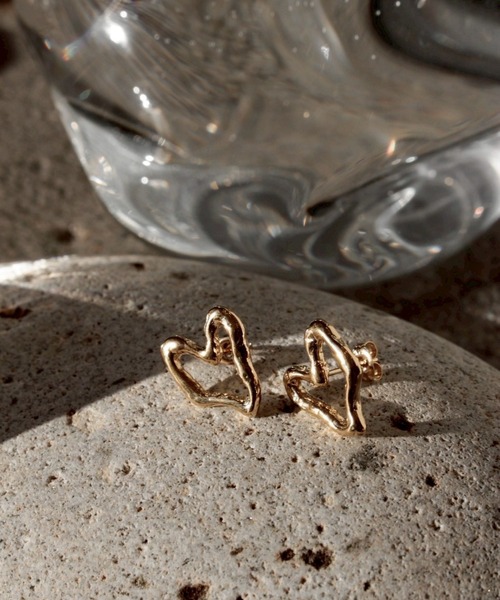 norme（ノーム）の「【SILVER925】ノーム オープン ハート ピアス /  norme open heart pierce（ピアス（両耳用）・レディース・ゴールド・FREE）」の2枚目の写真