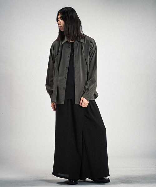 NO ID.（ノーアイディ）の「【NO ID.】Random Tuck Big Shirt / ランダム タック ビッグ シャツ（シャツ/ブラウス・メンズ・ブラック/グレー/ホワイト・ONE SIZE）」の15枚目の写真