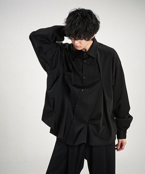 NO ID.（ノーアイディ）の「【NO ID.】Random Tuck Big Shirt / ランダム タック ビッグ シャツ（シャツ/ブラウス・メンズ・ブラック/グレー/ホワイト・ONE SIZE）」の17枚目の写真