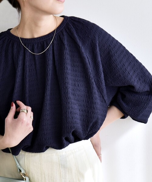 quaranciel(カランシエル)の「quaranciel:〈洗濯機可能〉ジャカード ジャージー クルーネック プルオーバー(Tシャツ/カットソー・レディース・グリーン/ホワイト/ネイビー・ONE SIZE)」の15枚目の写真