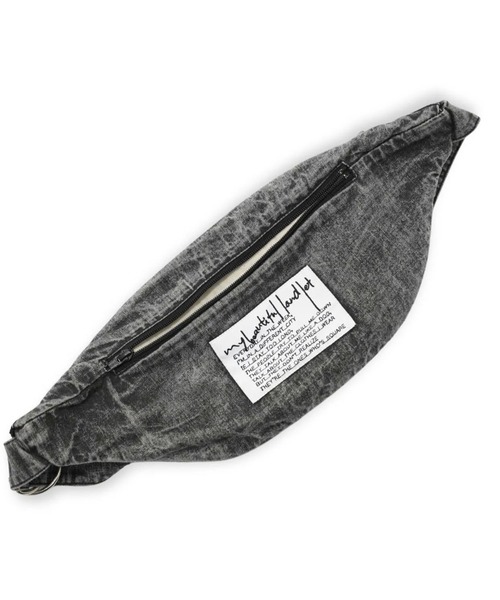 my beautiful landlet（マイビューティフルランドレット）の「【my beautiful landlet】 PIGMENT PRINT WASHED DENIM ZIP POUCH - black（ボディバッグ/ウエストポーチ・メンズ・ブラック・FREE）」の8枚目の写真