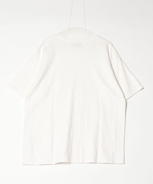 REMI RELIEF NAVY LABEL（レミレリーフネイビーレーベル）の「REMI RELIEF NAVY LABEL / レミレリーフ ネイビーレーベル：WタックT：RN28369098AK[STD]（Tシャツ/カットソー・メンズ・オフホワイト/ブラック・L）」の3枚目の写真